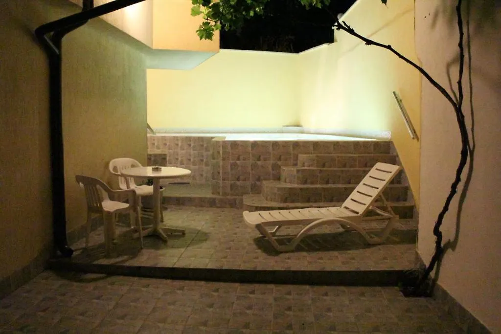 Radik Guest Rooms Σωζόπολη Βουλγαρία